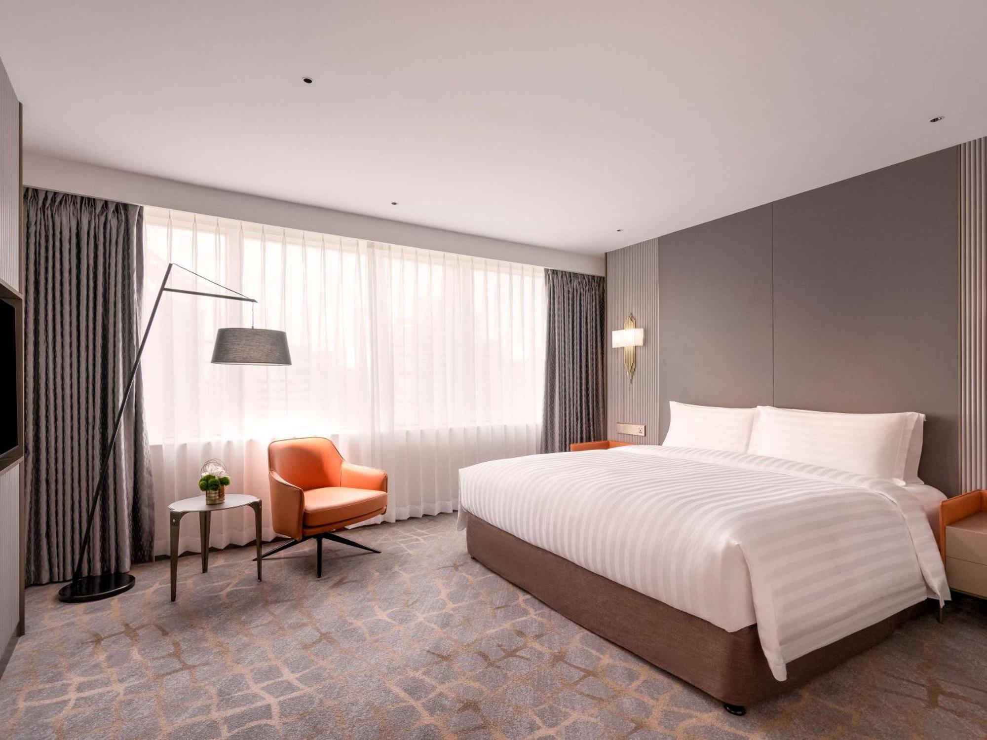 Pullman - In Xintiandi & Yu Garden Area 5*