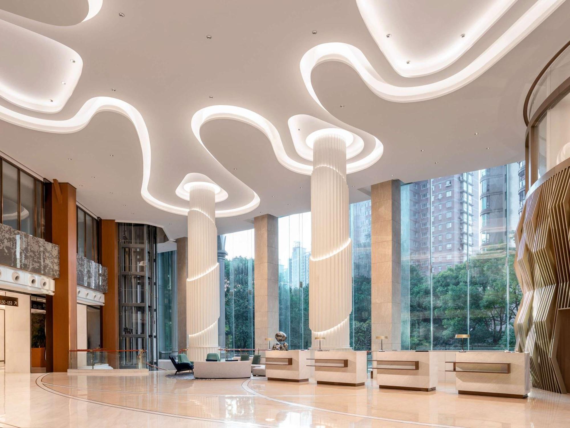 Hotel Pullman - In Xintiandi & Yu Garden Area 5*